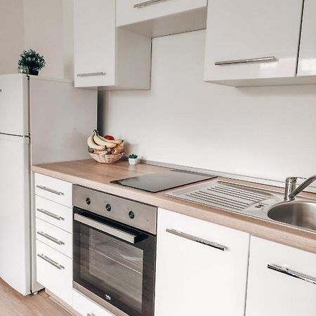 Studio Apartment Sanya #2 Ljubljana Eksteriør billede